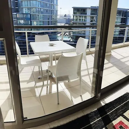 Waterfront Canal, 2 Bedroom Apartment Cape Town Exterior photo
