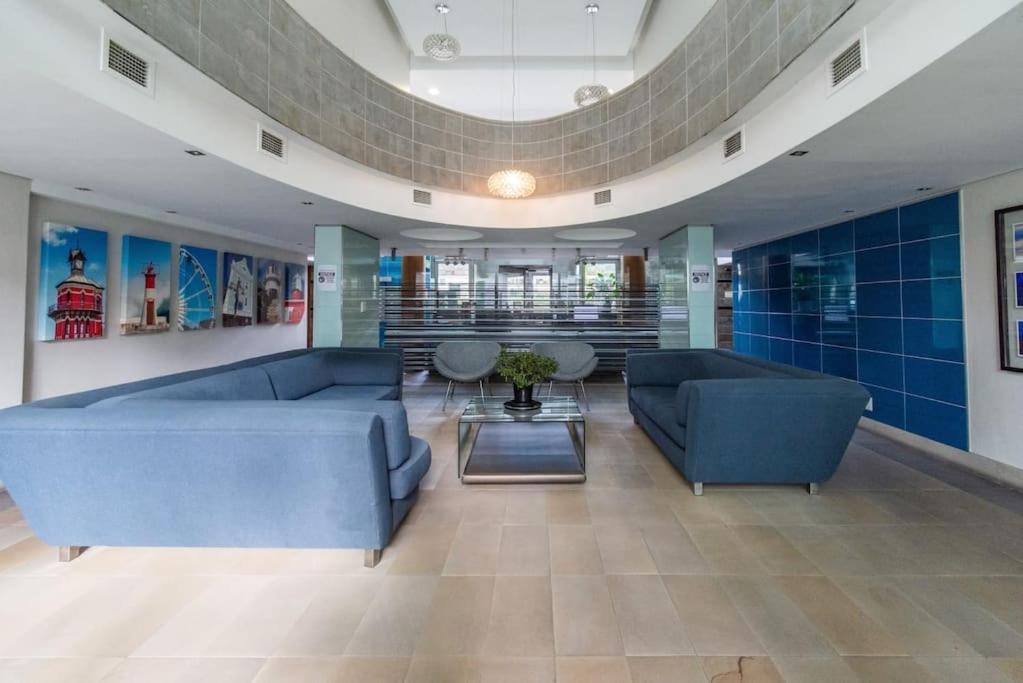 Waterfront Canal, 2 Bedroom