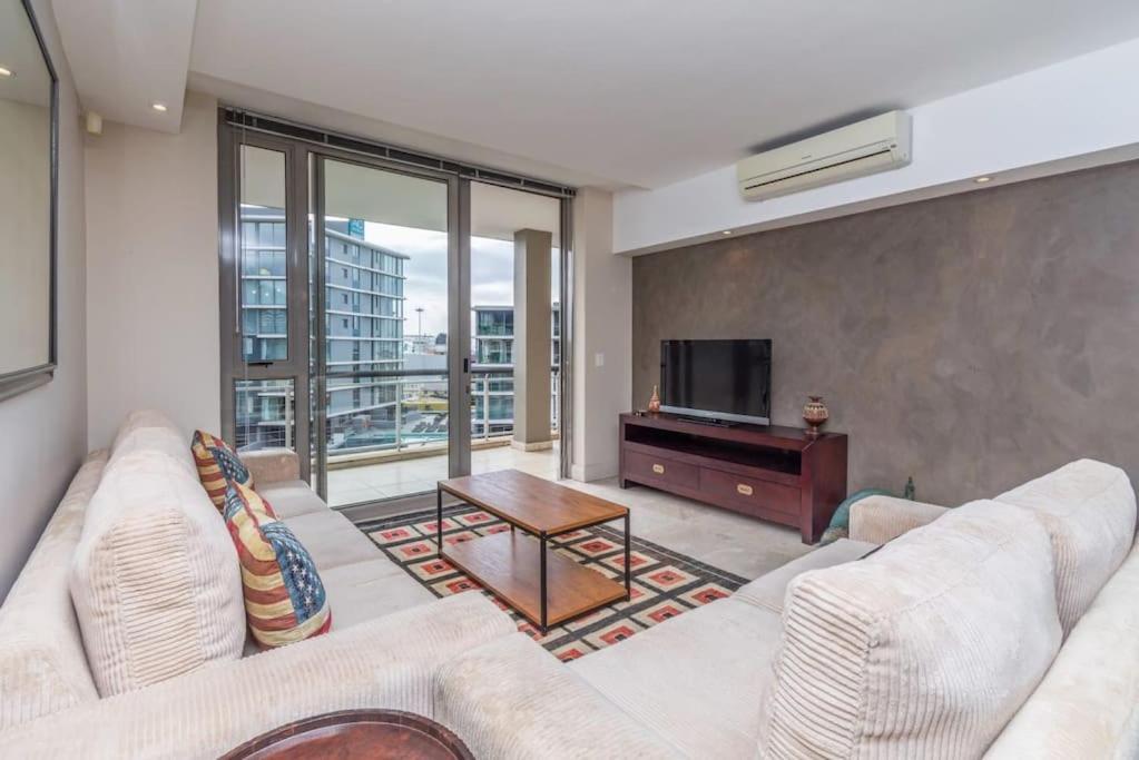 Apartment Waterfront Canal, 2 Bedroom